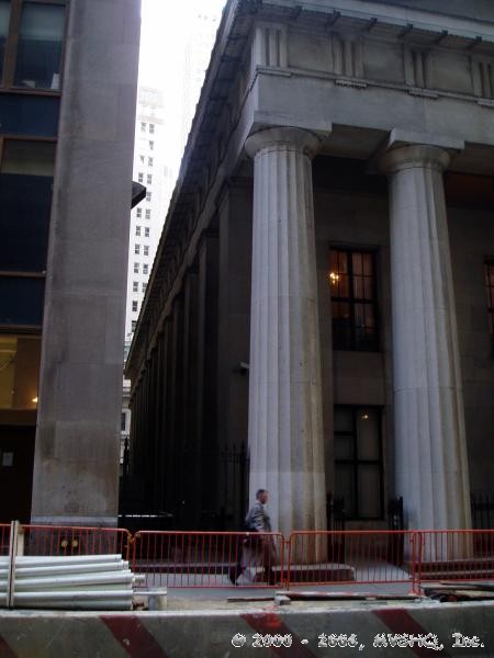 Sub Treasury (Federal Hall)
Alleyway (East), seen from Pine Street (Rear)
12/2004