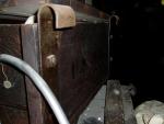 Coin Box
Carrying Brackets for Poles
Two Men Carry
12/2004
