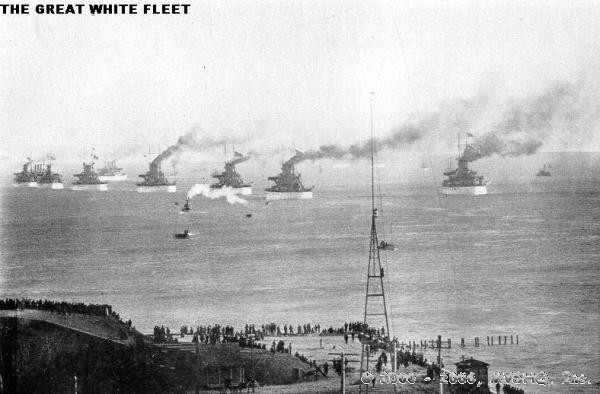 The fleet steams out of Hampton Roads, 16 December 1907. Connecticut leads the column as the fleet turns to starboard to head out to sea. 
